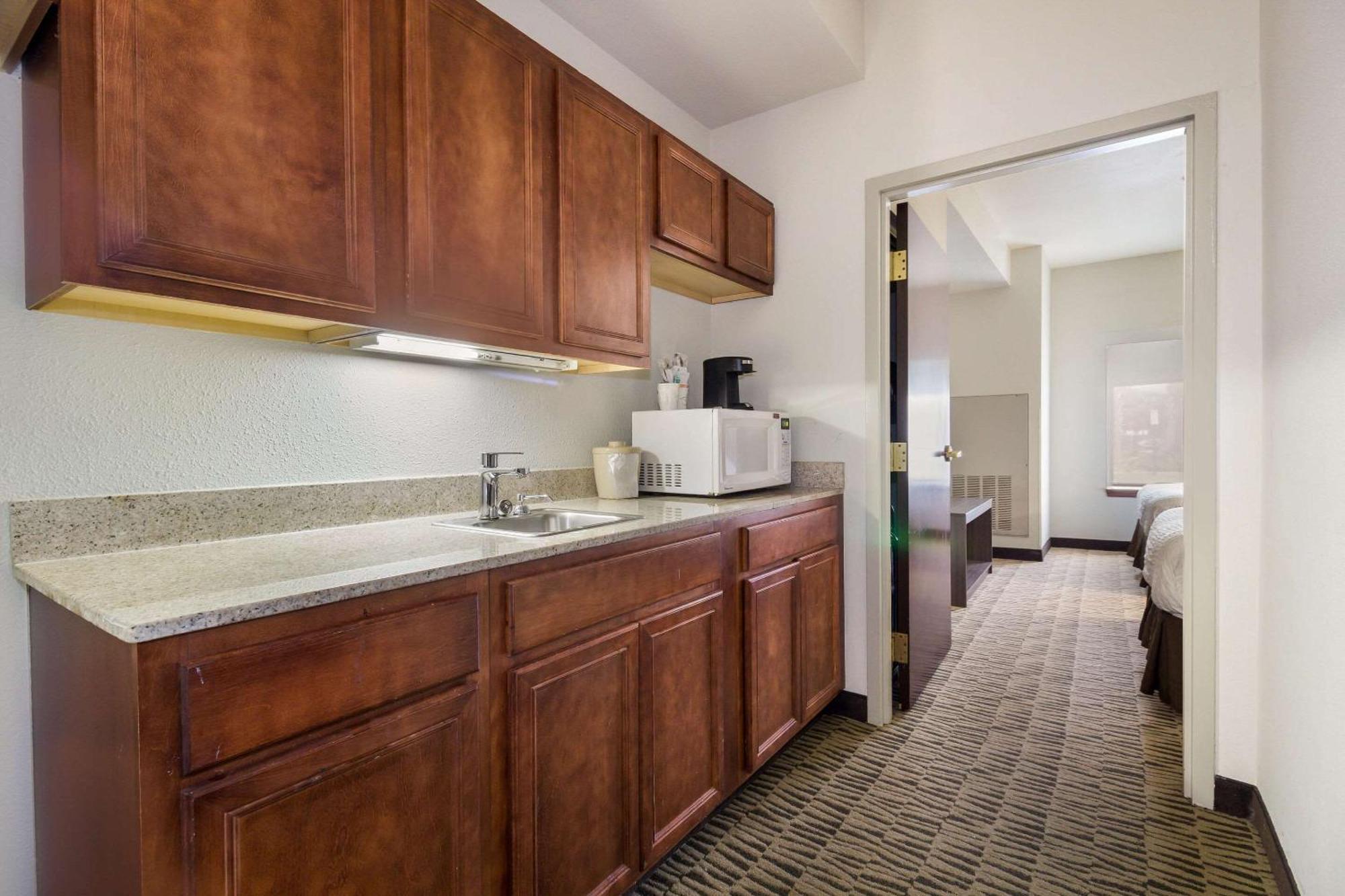 Clarion Pointe Charleston - West Ashley Hotell Eksteriør bilde